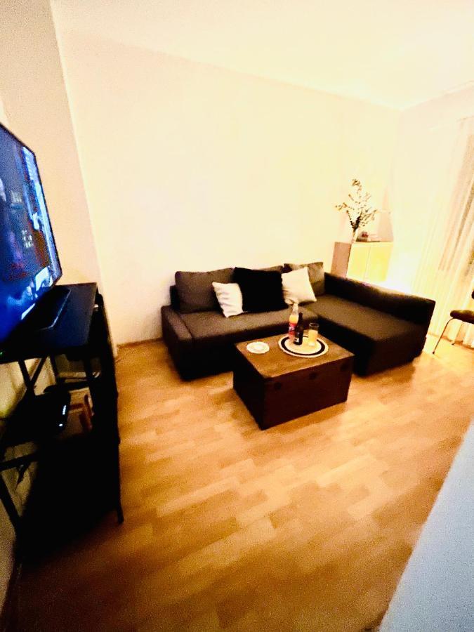 Schone 2Raumwohnung In Perfekter Lage Mönchengladbach Esterno foto